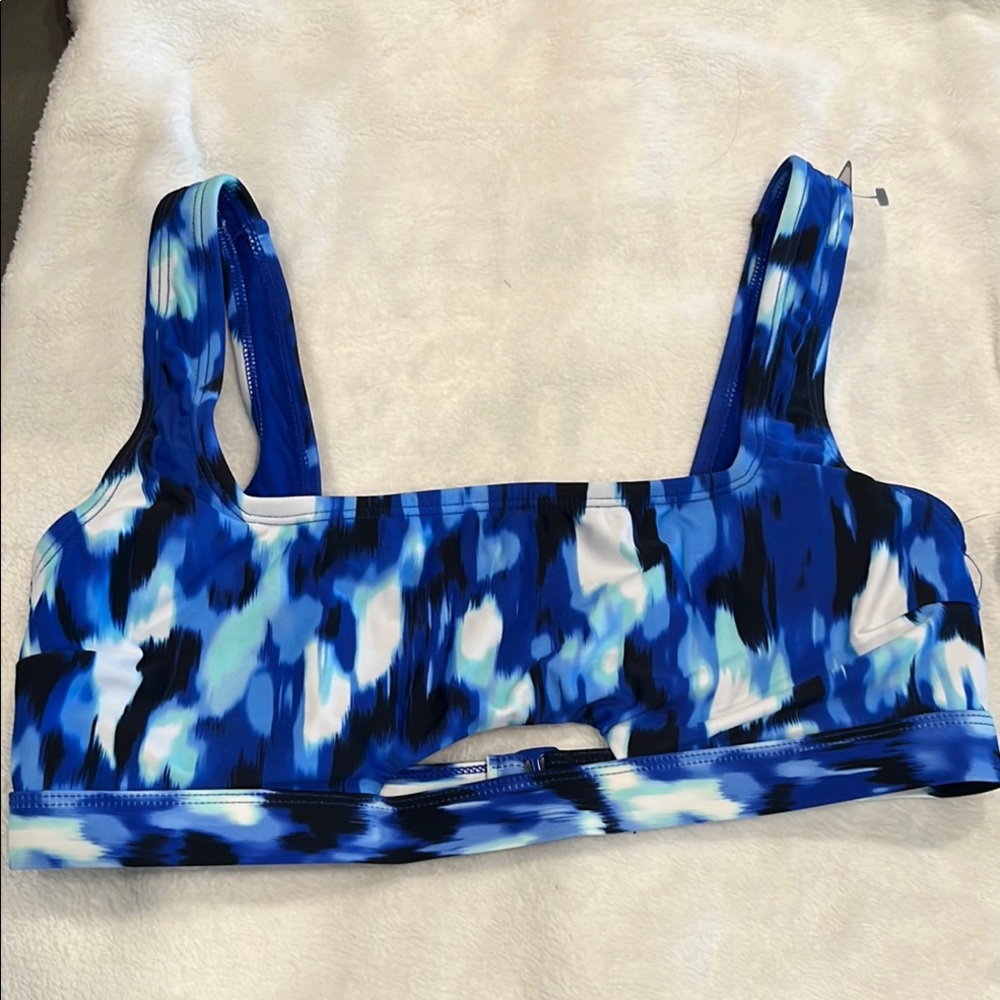 Time and Tru Blue Abstract bathing suit top